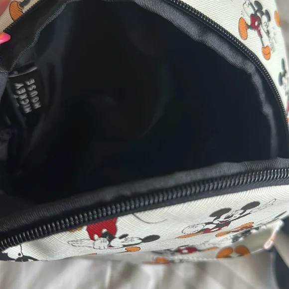 Mickey Mouse small backpack - Picture 4 of 4